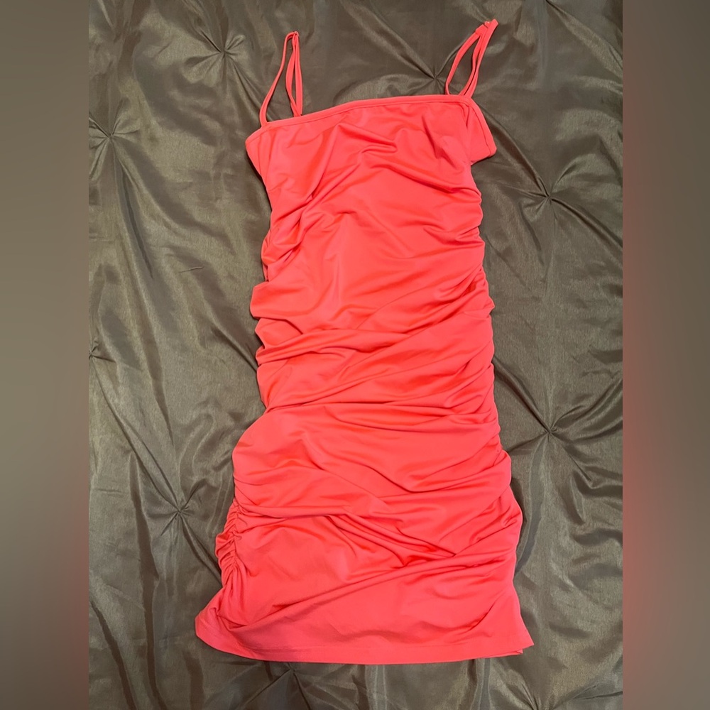 Ruched Hot Pink Mini Dress🩷⚡️